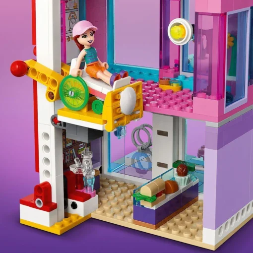 LEGO Friends – Main Street Building – 41704