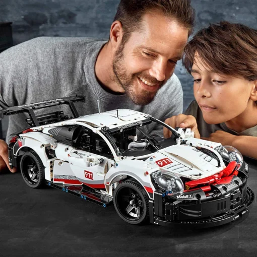 LEGO Technic – Porsche 911 RSR – 42096