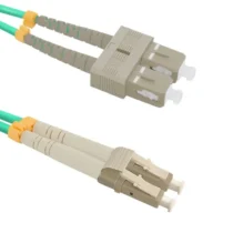 Qoltec Optic patchcord LC/UPC - SC/UPC | Multimode | 50/125 | OM4 | Duplex | 1m