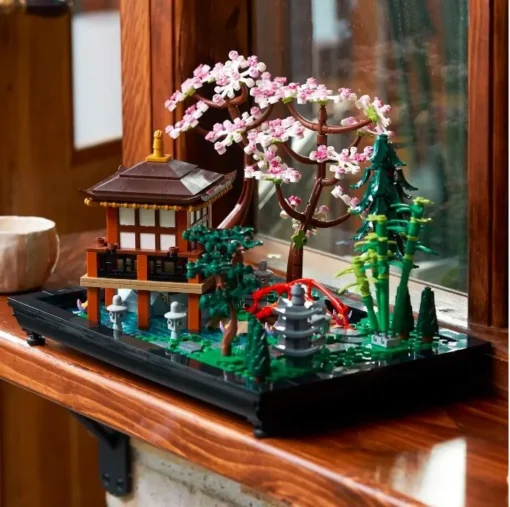 LEGO LEGO Icons 10315 Tranquil Garden - Image 4