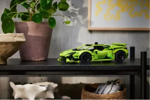 LEGO LEGO Technic 42161 Lamborghini Huracán Tecnica - Image 2