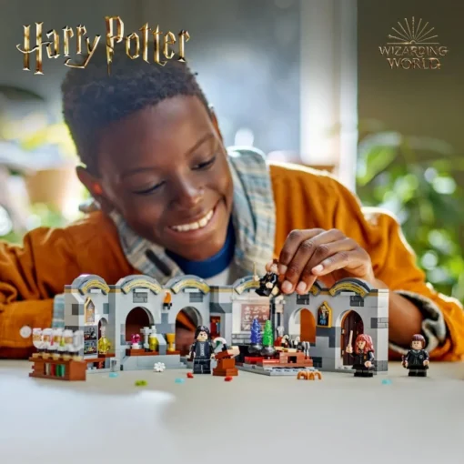 LEGO LEGO Harry Potter 76431 Hogwarts Castle: Potions Class - Image 5