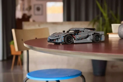 LEGO Koenigsegg Jesko Absolut Grey Hypercar - Image 2