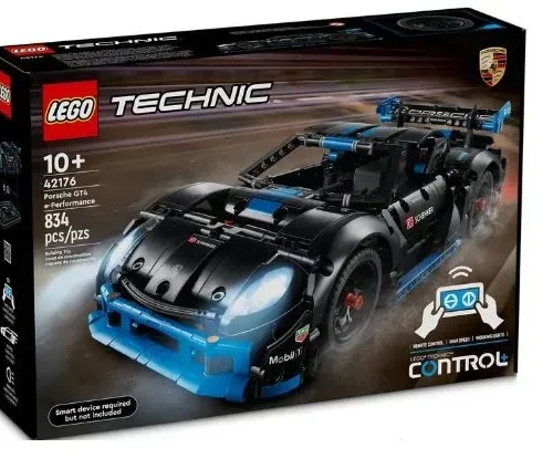 LEGO Porsche GT4 e-Performance Race Car