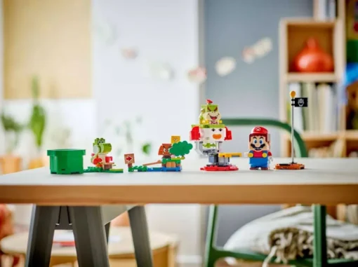 LEGO Super Mario Adventures with Interactive LEGO Mario - Image 2