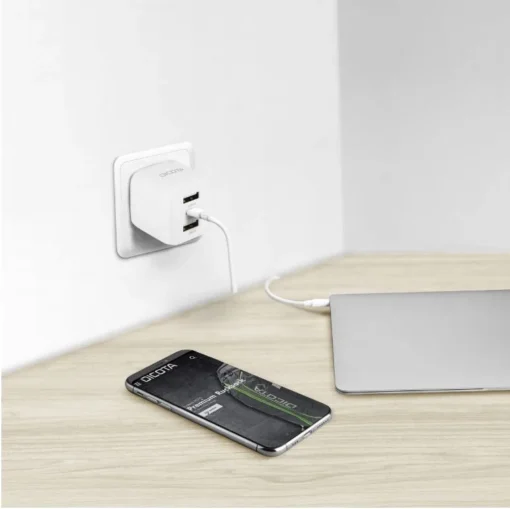 DICOTA Charger GaN 32W 2xUSB-A 1xUSB-C white - Image 2