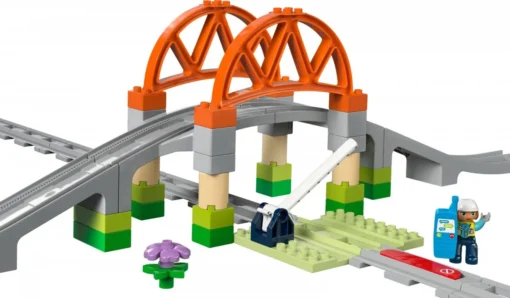 LEGO DUPLO 10426 Train Bridge and Tracks Expansion Set - Image 5