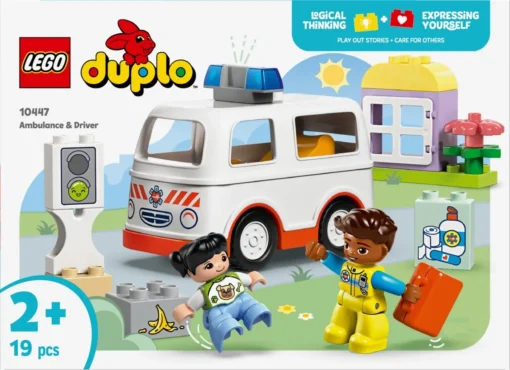 LEGO DUPLO 10447 Ambulance & Driver - Image 4