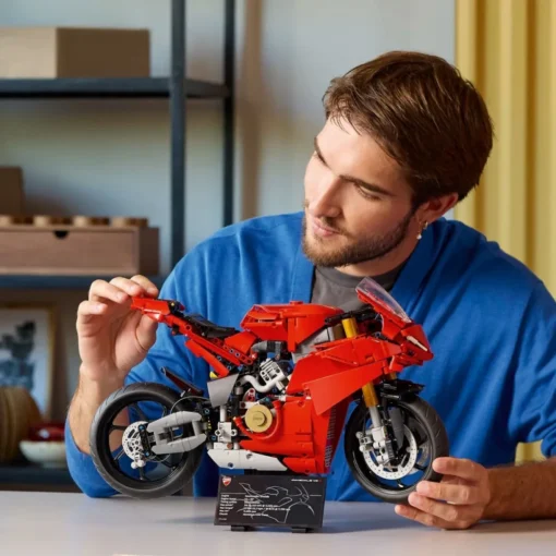 LEGO Blocks Technic 42202 Ducati Panigale V4 S Motorcycle - Image 3