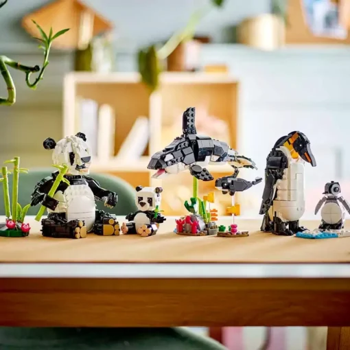 LEGO Creator Wild Animals - Panda Family, 31165 - Image 5