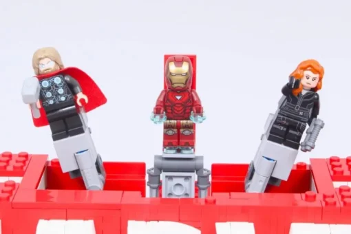 LEGO  Super Heroes Marvel MARVEL Logo- 76313 - Image 3