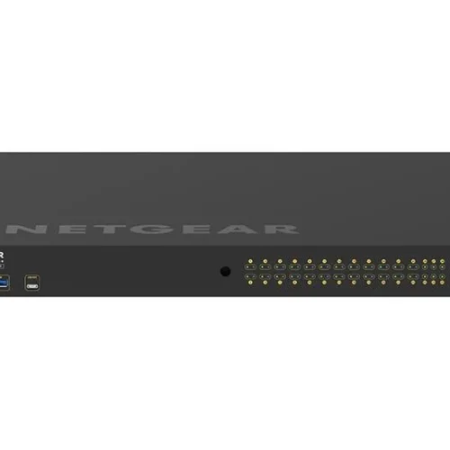 Netgear Netegar GSM4230PX switc h 24GE PoE+ 2GE 4SFP+