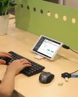 Alternative view of Unitek HUB 4x USB 2.0 micro черен, Y-2178