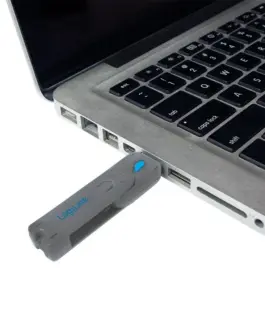 Alternative view of LogiLink USB port blocker key and 8x locks