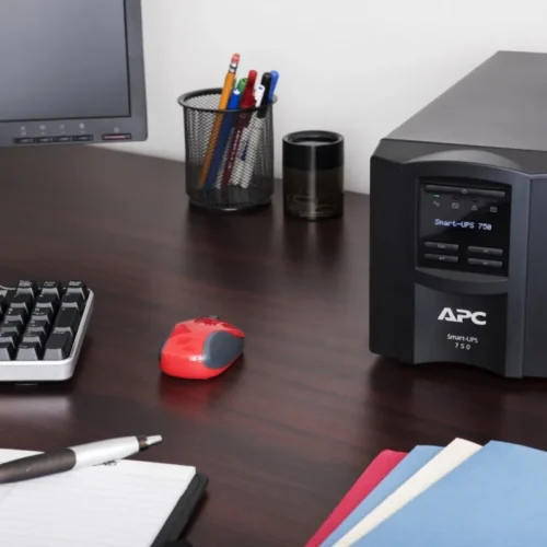 Alternative view of APC SMT750IC Smart-UPS 750VA 500W Tower SmartConnect