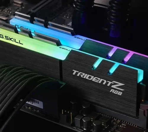 G.SKILL памет за компютър TridentZ RGB for AMD DDR4 2x8GB 3600MHz CL18