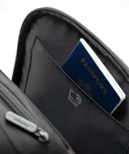 Kensington Лаптоп раница Contour 2.0 15