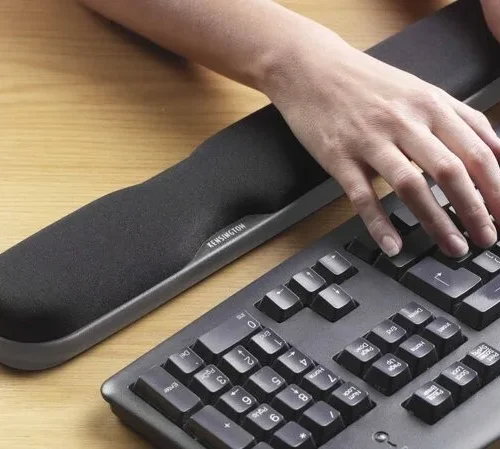 Kensington Height Adjustable Gel Keyboard Wrist Rest