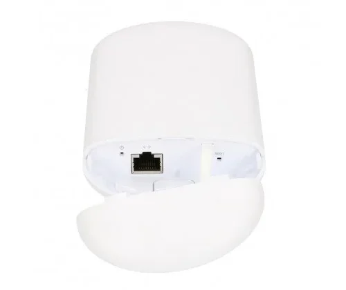 Alternative view of UBIQUITI CPE NanoStation AC Loco5AC