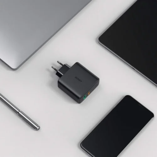 Alternative view of AUKEY PA-D3 мрежово зарядно 2xUSB Power Delivery (1xUSB+1xUSB C) 5.4A 60W Dynamic Detect