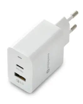 Alternative view of everActive зарядно USB QC3.0 USB C PD 18W