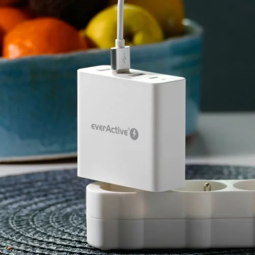 everActive зарядно 3xUSB
