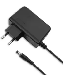 Qoltec Plug-in захранващ блок 15W 5V 3A 5.52.5