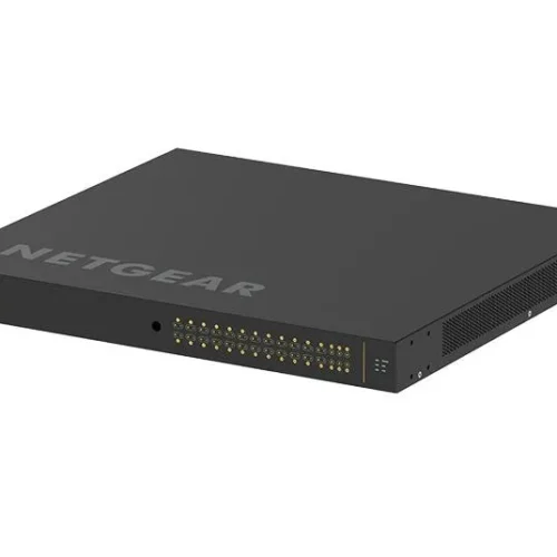Netgear Netegar GSM4230PX switc h 24GE PoE+ 2GE 4SFP+