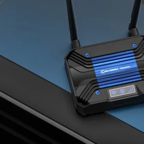 TELTONIKA Router LTE TCR100