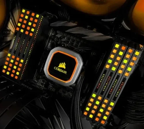 Corsair памет DDR4 DOMINATOR RGB 32GB /3600