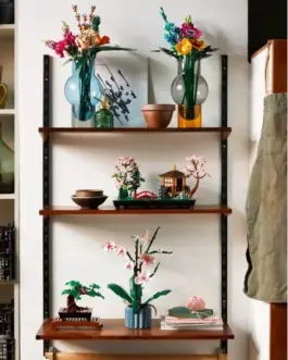 Alternative view of LEGO LEGO Icons 10315 Tranquil Garden