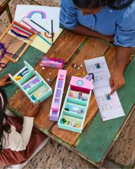 Alternative view of LEGO Gabbys Dollhouse