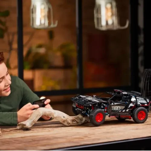 LEGO LEGO Technic 42160 Audi RS Q e-tron