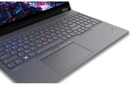 Lenovo P16 G2 21FA000TPB W11P i7-13850HX/32/1TB/RTX/1
