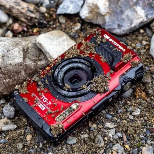 Alternative view of Olympus Camera TG-7 червен
