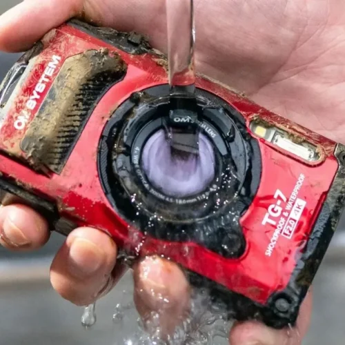 Olympus Camera TG-7 червен