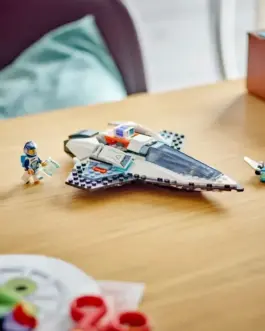 Alternative view of LEGO Klocki City 60430 Statek międzygwiezdny