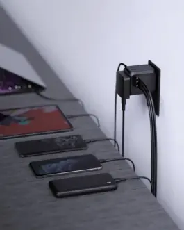 Alternative view of AUKEY Universal travel зарядно PA-TA04 30W PD EU/US/UK/AUS