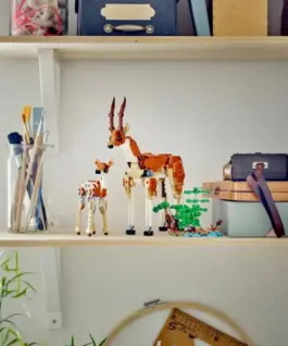 Alternative view of LEGO LEGO Creator 31150 Wild Safari Animals