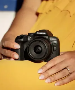 Alternative view of Canon Aparat bezlusterkowy EOS R10 + RF-S 18-150mm F3.5-6.3 IS STM 5331C017