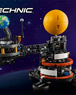 Alternative view of LEGO LEGO Technic 42179 Planet Earth and Moon in Orbit