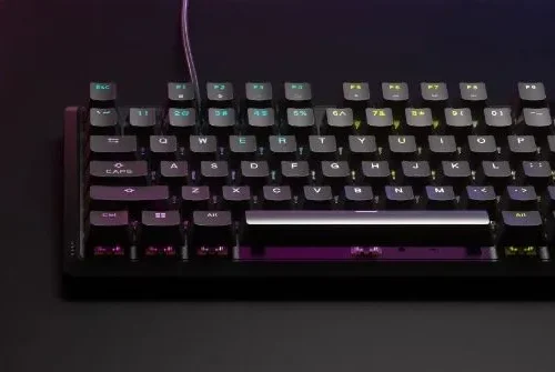 Corsair K70 Core RGB Optical-Mechanical Keyboard черен