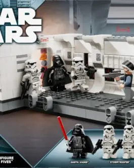 Alternative view of LEGO LEGO Star Wars 75387 Boarding the Tantive IV