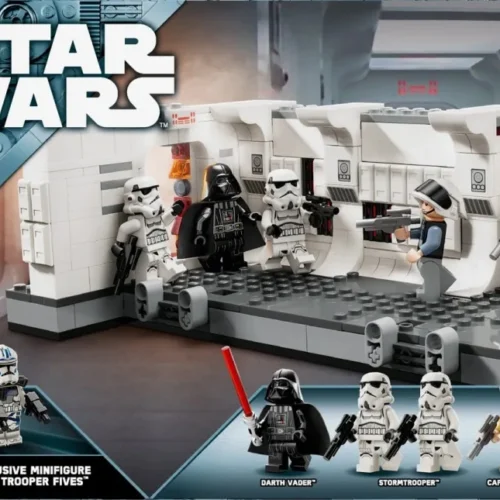 Alternative view of LEGO LEGO Star Wars 75387 Boarding the Tantive IV