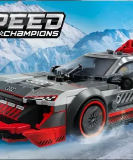 Alternative view of LEGO LEGO Speed Champions 76921 Audi S1 E-tron quattro Race Car