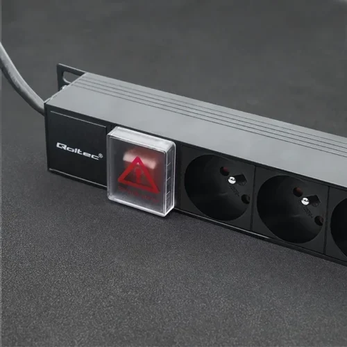 Qoltec Power strip for RACK 16A PDU