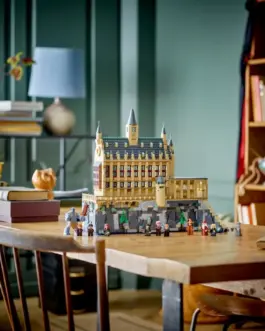 Alternative view of LEGO LEGO Harry Potter 76435 Hogwarts Castle: The Great Hall