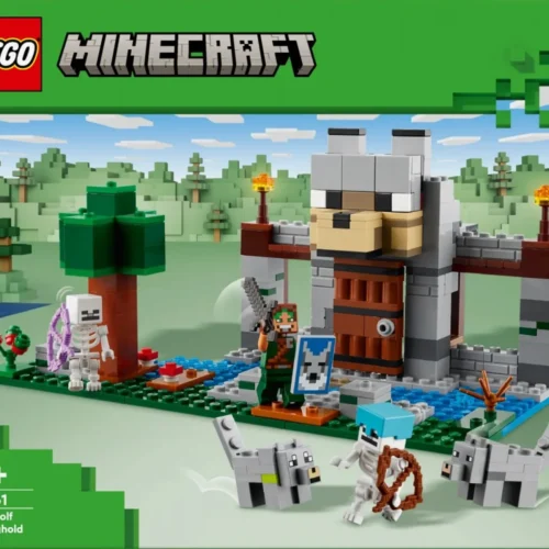 Alternative view of LEGO LEGO Minecraft 21261 The Wolf Stronghold