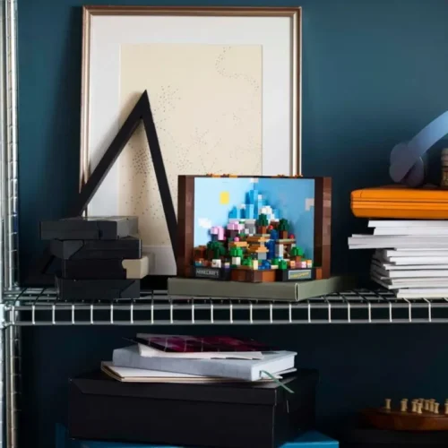 LEGO Minecraft The Crafting Table