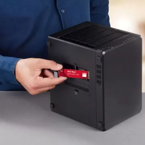 Western Digital SSD диск червен SSD 2 TB SN700 2280 NVMe M.2 PCIe